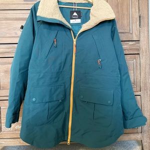 Burton Women’s Snowboarding Coat in size M